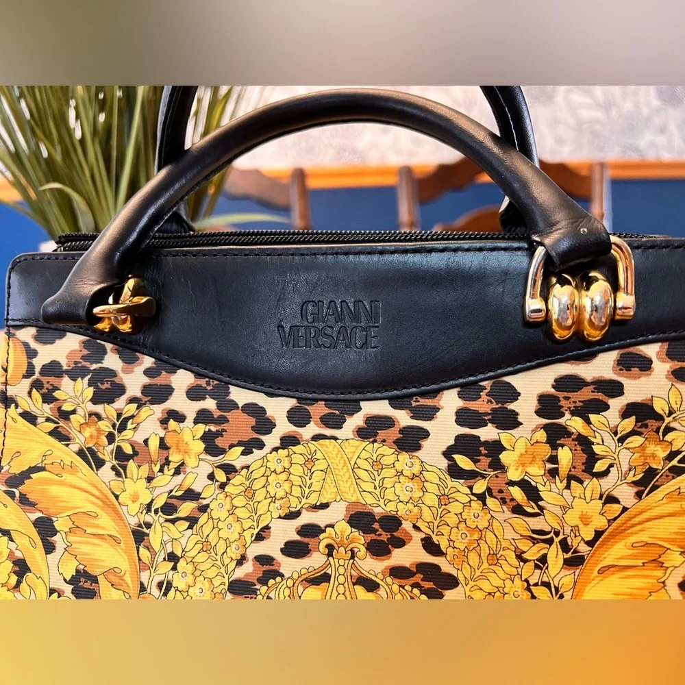 Gianni Versace Black and Gold Baroque Satchel With Dust Bag - Picture 3 of 15